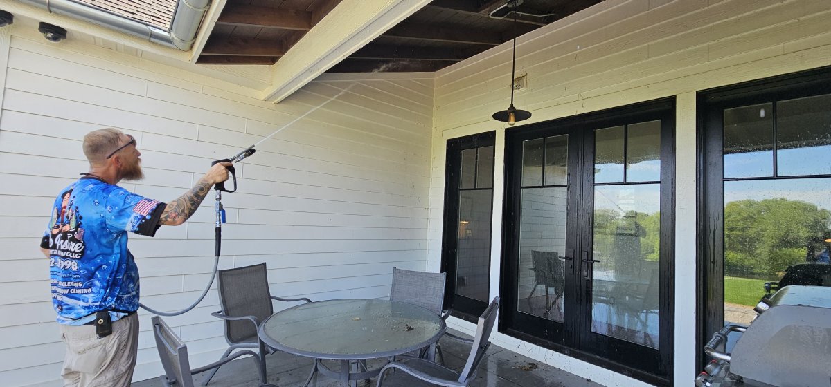 Soft Wash vs. Power Wash: Choosing the Right Method for Your Omaha Home