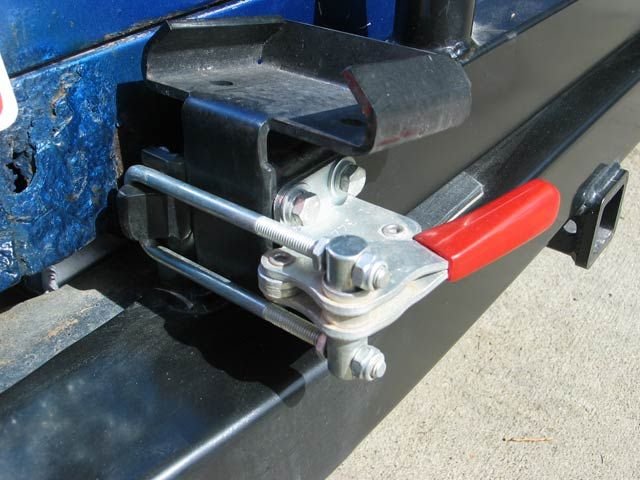Industrial Latch Toggle Clamps: The Technical Guide to Pull-Action Workholding