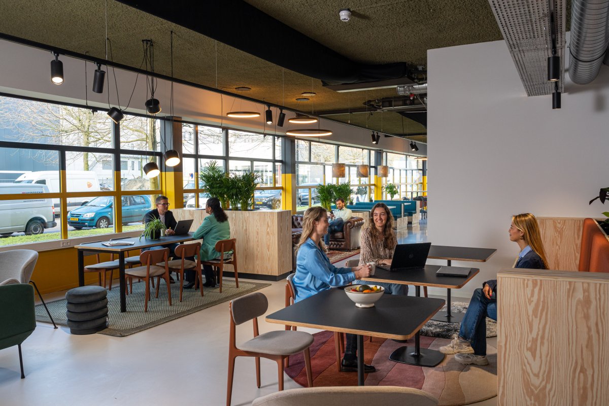 Inspirerende kantoorruimte in Amsterdam Noord huren? Ontdek de Disketteweg 14