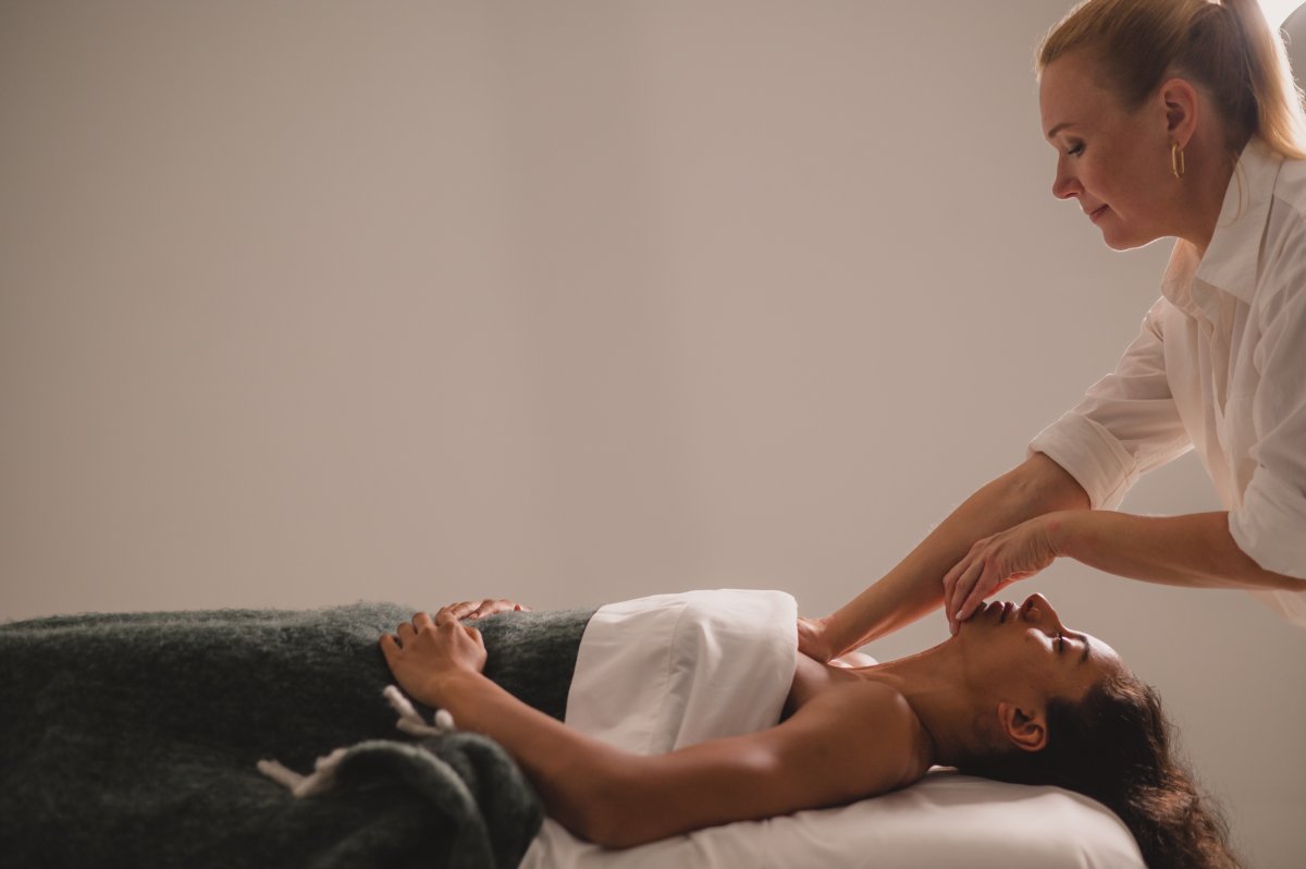 Facial Sculpting Certification: Master the Face Up Method™ in 2026