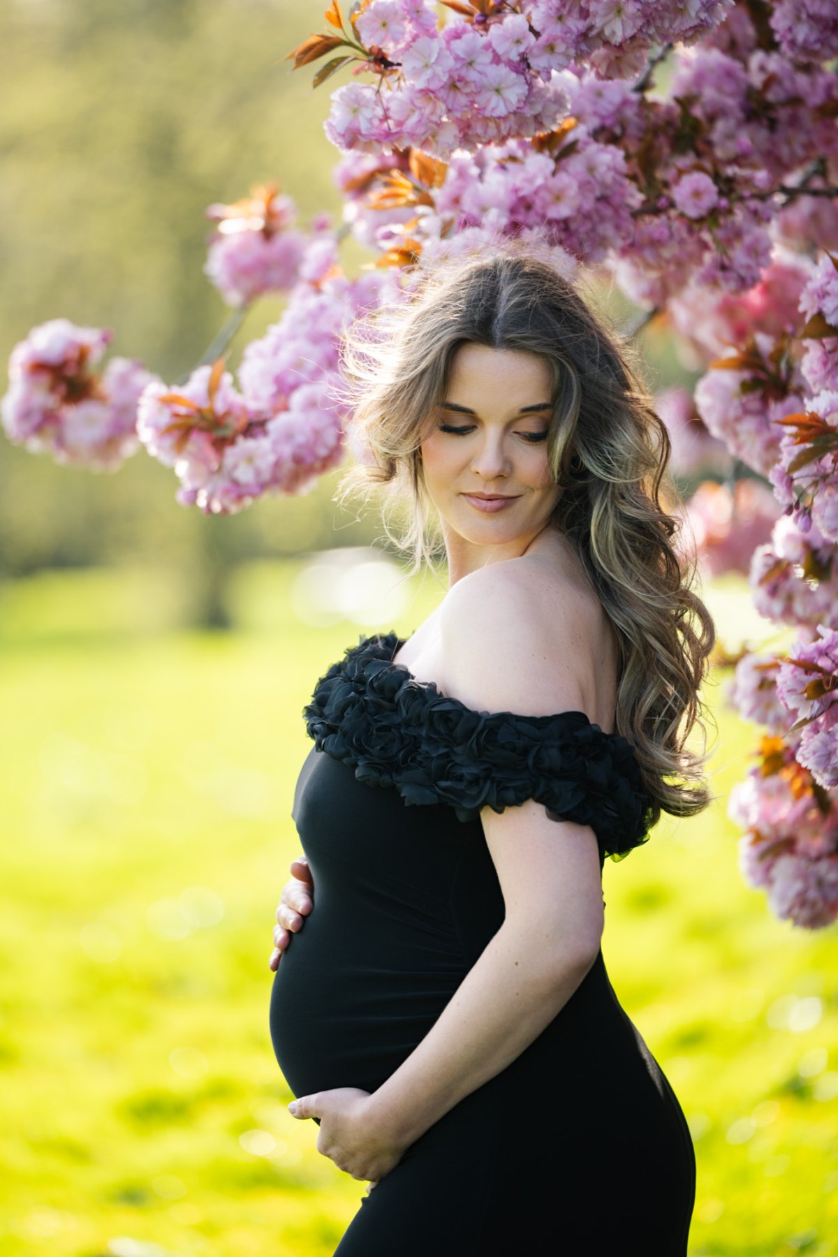 Ribble Valley Outdoor Maternity Shoots: Clitheroe Guide
