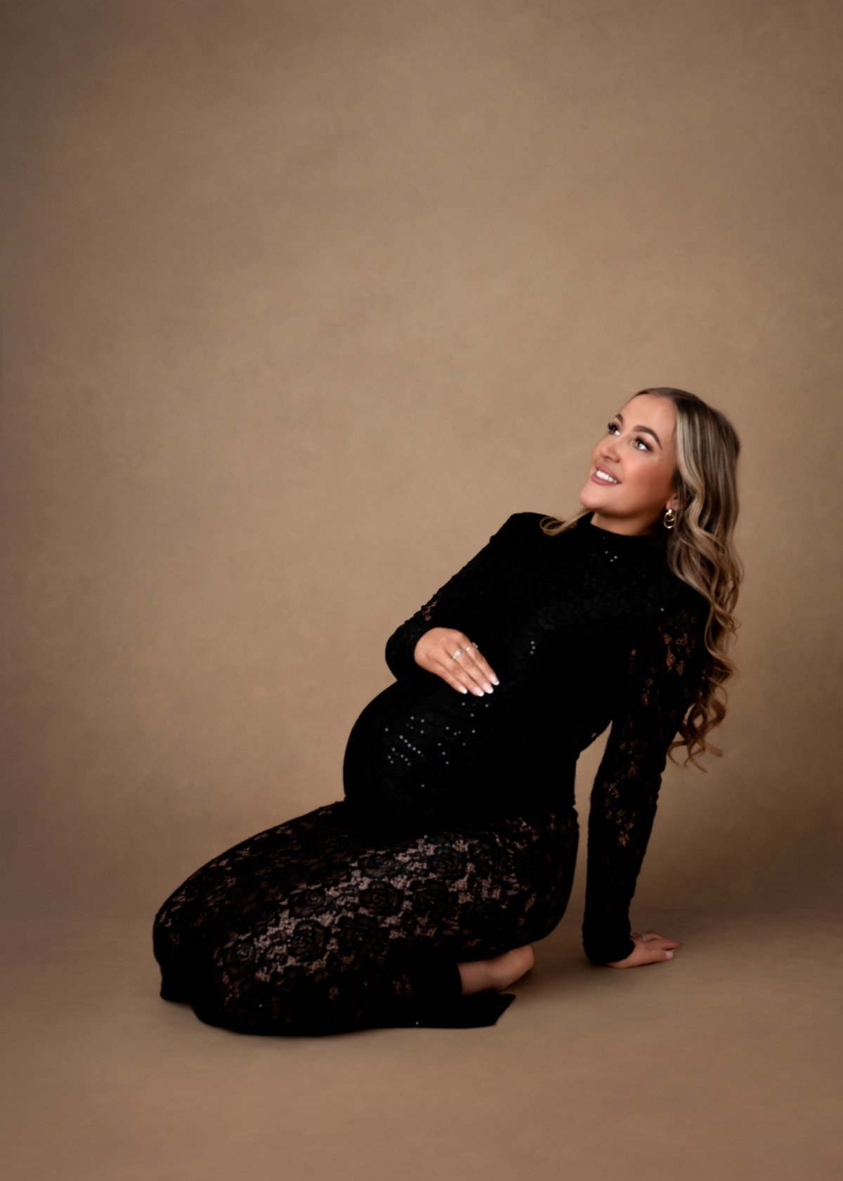 What to Wear for a Maternity Photoshoot in Lancashire