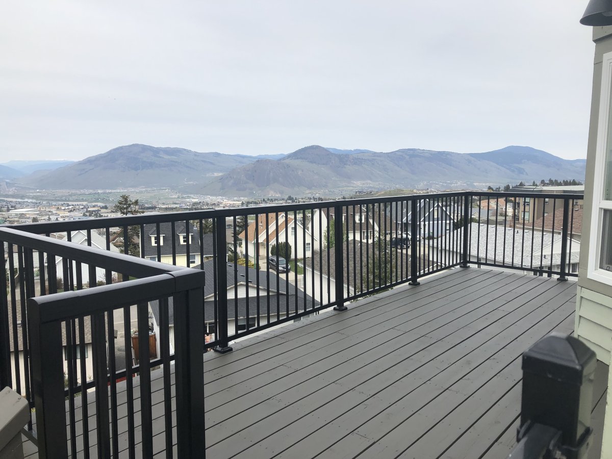 Clean & Protected Deck & Tailings