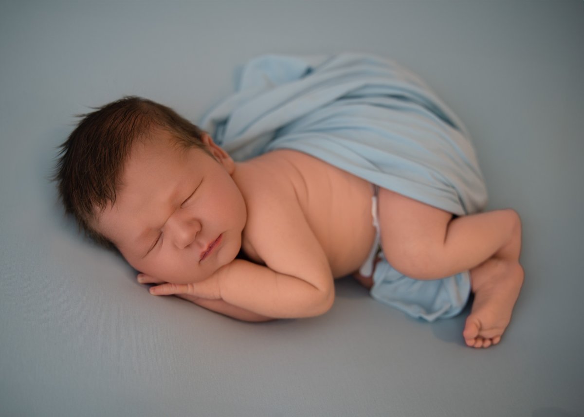 What Happens During a Newborn Photography Session?