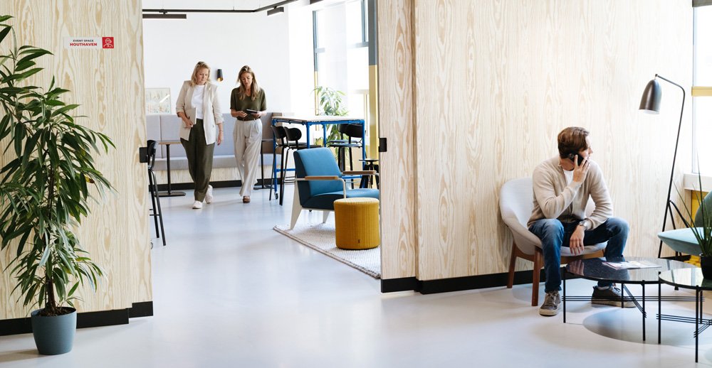 JOIN ME Amsterdam: Jouw Flexibele Kantoorruimte aan de Disketteweg