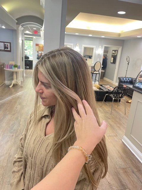 Balayage Cincinnati: Achieving the Sun-Kissed Look