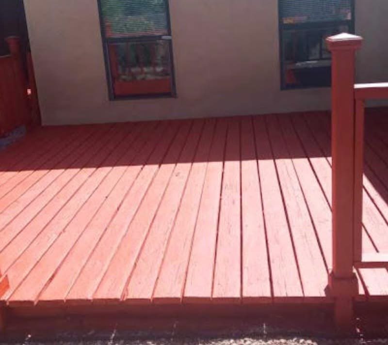 Deck Staining in Rio Rancho NM: Protecting Your Wood from the High-Desert Sun