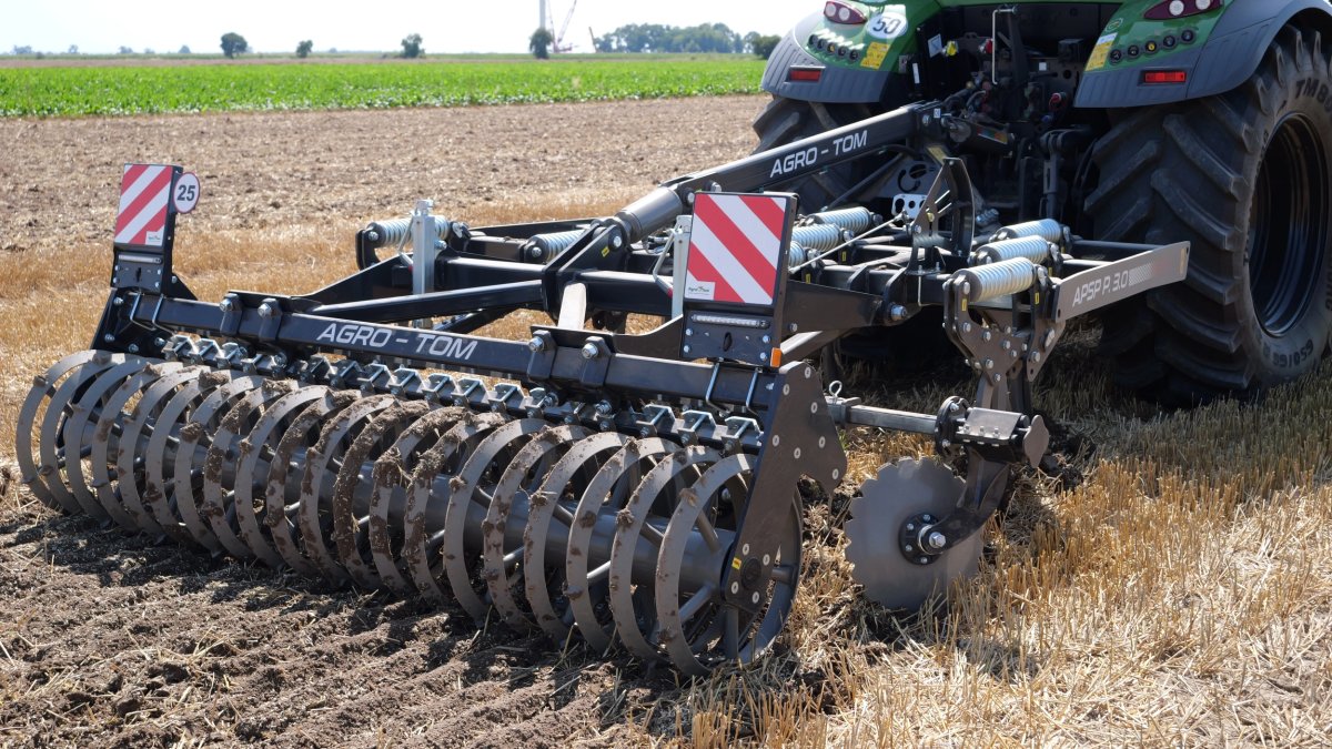 Cultivator de miriște Agro-Tom: Ghid complet de selecție și performanță în 2026