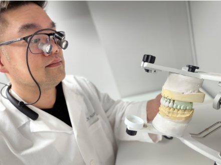 Full Mouth Reconstruction Recovery: The Specialist’s Guide to Total Healing and Adaptation